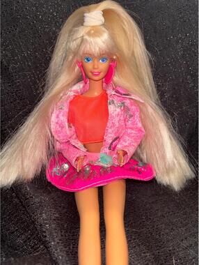 Vintage Barbie Paint N Dazzle Barbie